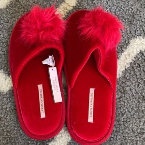 Victoria Secret Pom Pom slippers